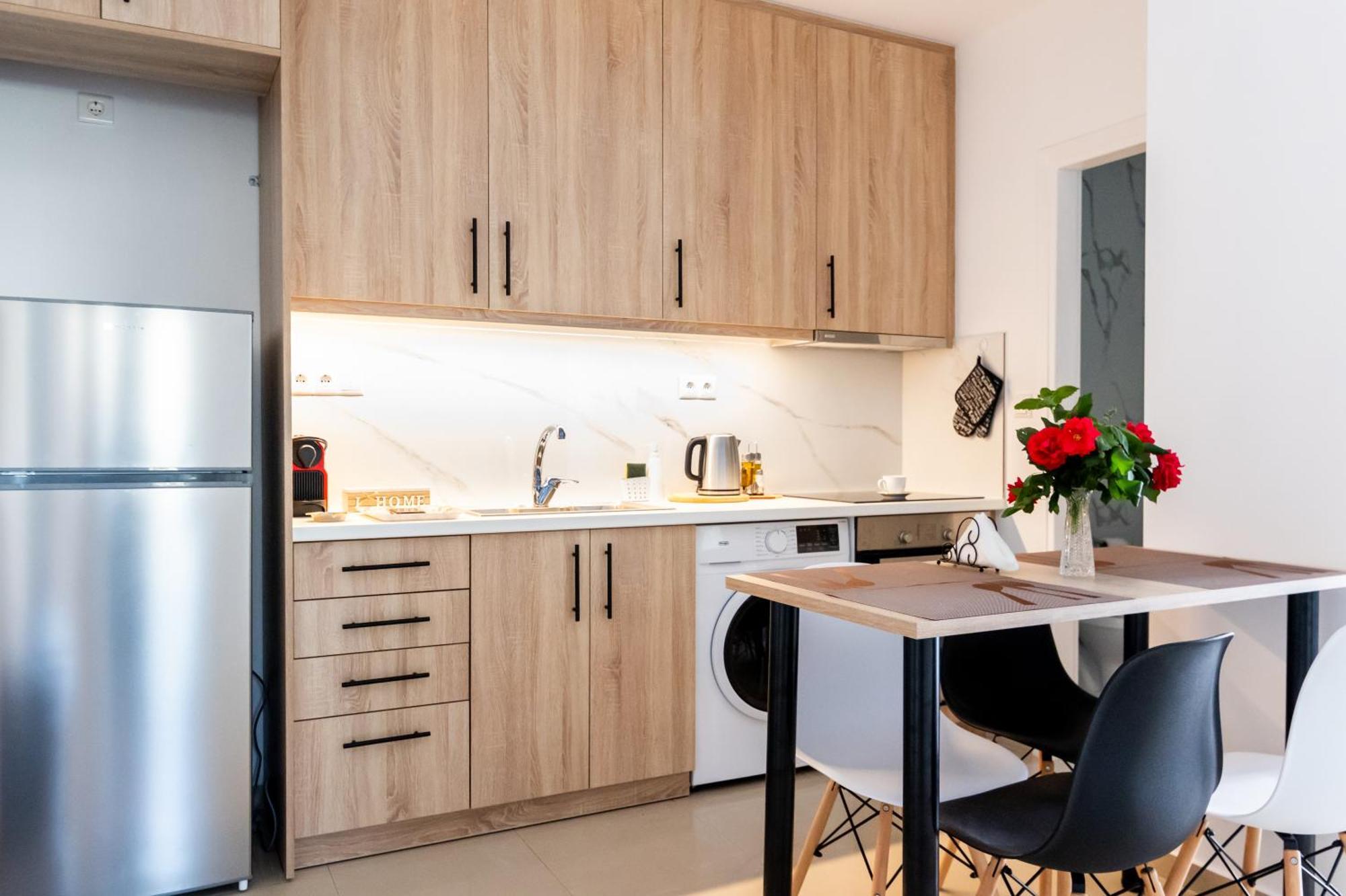 Pagani Urban - Premium Private Apartment Kalamáta Buitenkant foto